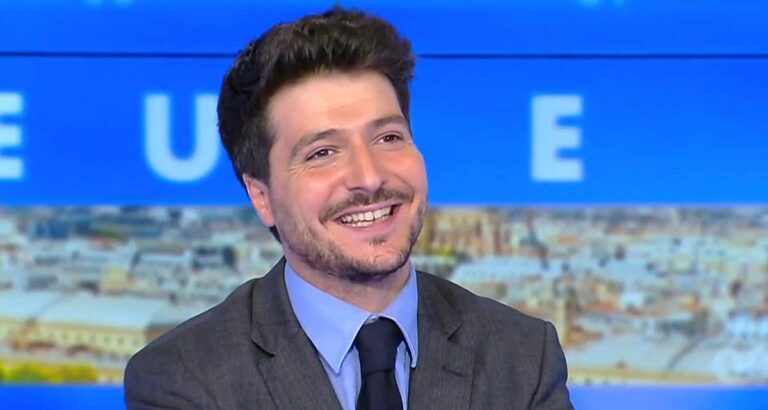 Eliot Deval Wikipédia